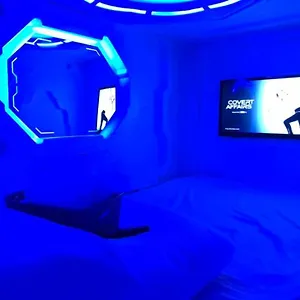 https://luxury-stays.topanaheimhotels.com